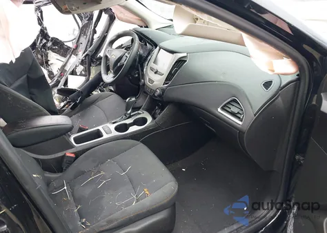 2018 Chevrolet Cruze Ls Auto z USA, uszkodzony, nr VIN 1G1BC5SM3J7206928